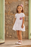 Vestido de Renda com Folhos
