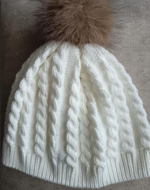 GORRO COM POMPOM BR