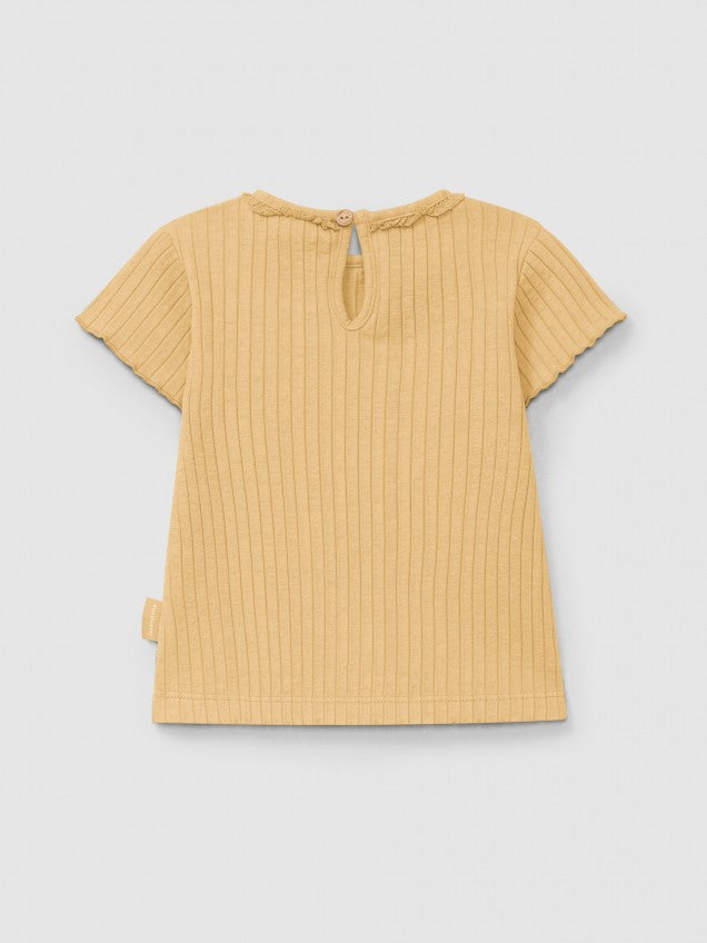 T-shirt em malha canelada com detalhe de renda