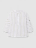Camisa com gola mandarim e riscas em relevo